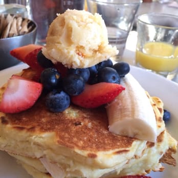 Five Leaves - Ricotta pancake. - New American Near Me - Brooklyn, New York