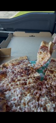 Slicy Pizza Drive-Thru by null