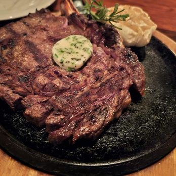 A Restaurant - Steak - New American Near Me - Newport Beach, California