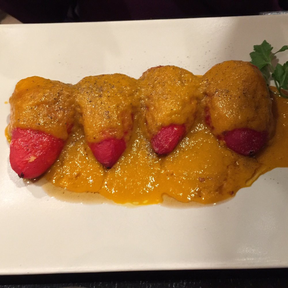 Le Volant Basque - Piquillo- poisson du jour - Basque Near Me - Paris, 75 Le Volant Basque - Piquillo- poisson du jour - Basque Near Me - Paris, 75