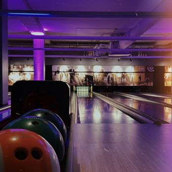 Pinstripes - Bowling IG: @ammysalamii - Bowling Near Me - Canoga Park, California Pinstripes - Bowling IG: @ammysalamii - Bowling Near Me - Canoga Park, California