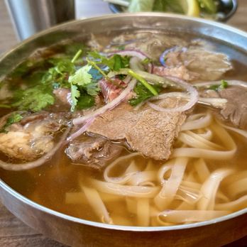Pho de Nguyen - Pho Dac Biet (Beef Combination) - Vietnamese Near Me - San Francisco, California