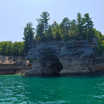 Pictured Rocks Cruises - Boating Near Me - Munising, Michigan