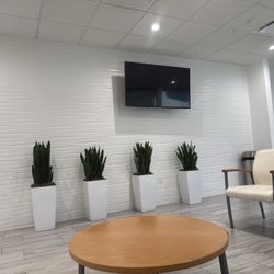 Huntington Orthopedics - Nice office environment and calm surroundings.