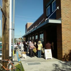 Bellingham Food Bank - Line up outside the food bank