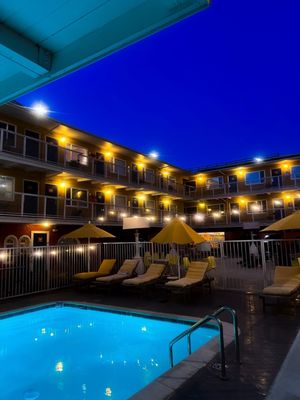 Hotel Del Sol by null