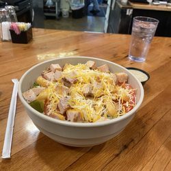 Earlystown Diner - Grilled chicken salad