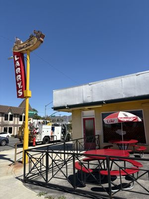 Larry's Chili Dog by null