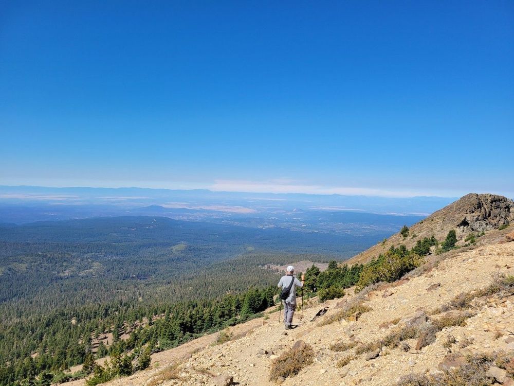 Brokeoff Mountain Trail Logo