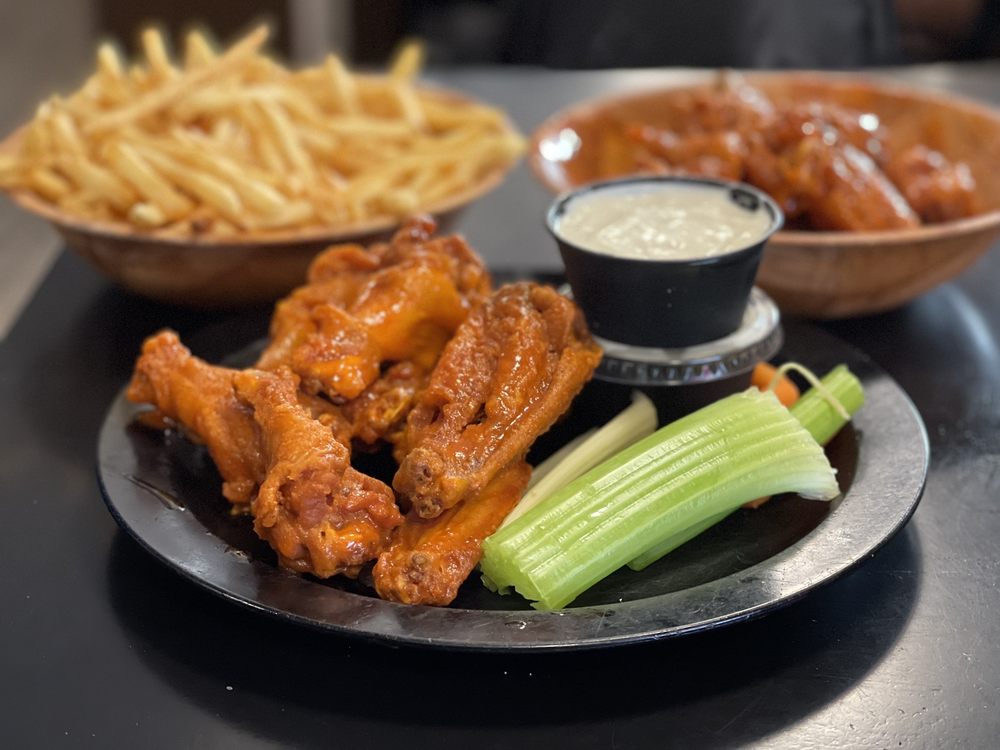 Duff's Famous Wings