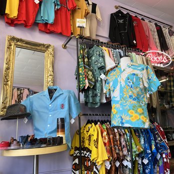 Avenger's Vintage - Vintage Hawaiian Shirts - Used, Vintage & Consignment Near Me - Albuquerque, New Mexico