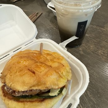 Bopomofo Cafe - Spicy Taiwanese chicken sandwich and Hojicha corn latte - Bubble Tea Near Me - Artesia, California Bopomofo Cafe - Spicy Taiwanese chicken sandwich and Hojicha corn latte - Bubble Tea Near Me - Artesia, California