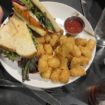 Stackner Cabaret - Sandwich with yummy tots on the side - Performing Arts Near Me - Milwaukee, Wisconsin Stackner Cabaret - Sandwich with yummy tots on the side - Performing Arts Near Me - Milwaukee, Wisconsin