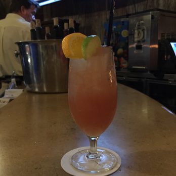 Tiki Bar - Rum runner - Tiki Bars Near Me - Islamorada, Florida