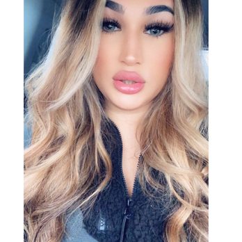 Studio Velle - Eyelash Service Near Me Studio Velle - Eyelash Service Near Me