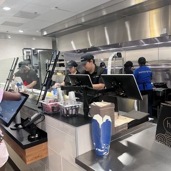 honeygrow - Employees working hard. - Salad Near Me - Alexandria, Virginia honeygrow - Employees working hard. - Salad Near Me - Alexandria, Virginia