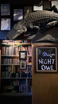 Night Owl Pizza & Drinks Scottsdale by null