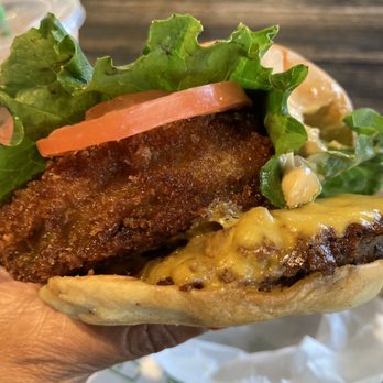 Shake Shack Winter Park - Shack Stack - Burgers Near Me - Winter Park, Florida Shake Shack Winter Park - Shack Stack - Burgers Near Me - Winter Park, Florida