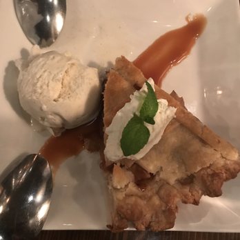 Cultivo - Apple pie - Pizza Near Me - Ukiah, California