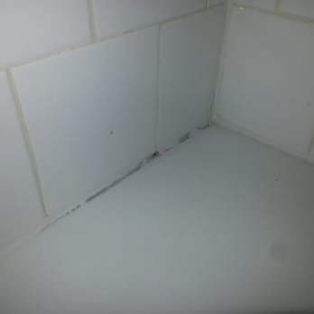 Spotless Cleaning Service - Bathroom - Home Cleaning Near Me - Dallas, Texas Spotless Cleaning Service - Bathroom - Home Cleaning Near Me - Dallas, Texas