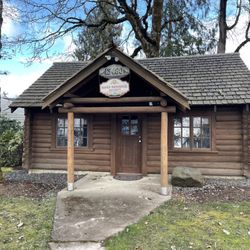 Log Cabin Park