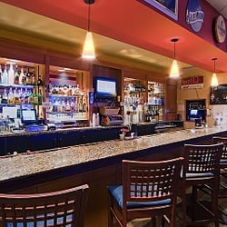 The Fluttering Duck - Bar