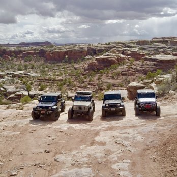 Twisted Jeep Rentals - Friends, Family and Jeeps - Car Rental Near Me - Moab, Utah