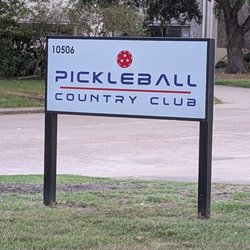 Pickleball Country Club