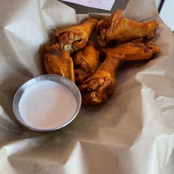 Pop's Public House - Buffalo wings - New American Near Me - Gilroy, California Pop's Public House - Buffalo wings - New American Near Me - Gilroy, California