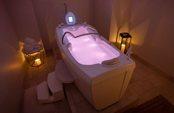 Leaf Spa at AKA Brickell by null