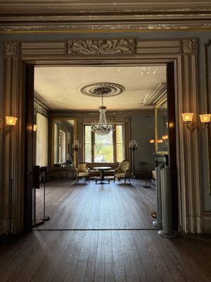 Aiken-Rhett House Museum by null