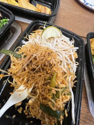 Arom Dee Thai by null