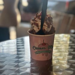 Cream Me Ice Creamery