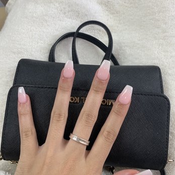 Holly Nails & Spa - Nails by Ben - Nail Salons Near Me - Riverside, California