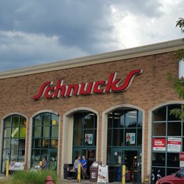 Exterior outside entrance of Schnucks Webster Groves - St. Louis, Missouri Exterior outside entrance of Schnucks Webster Groves - St. Louis, Missouri