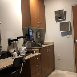 Maynor & Mitchell Eye Center - Small exam room.