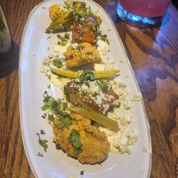 Copper Vine Inn - Fried oysters with pork belly - Wine Bars Near Me - New Orleans, Louisiana Copper Vine Inn - Fried oysters with pork belly - Wine Bars Near Me - New Orleans, Louisiana