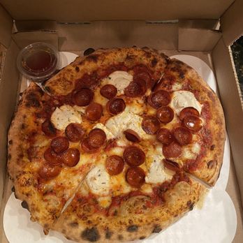 Lantern Pizza - Pepperoni, roasted garlic ricotta, and hot honey - Pizza Near Me - Downers Grove, Illinois Lantern Pizza - Pepperoni, roasted garlic ricotta, and hot honey - Pizza Near Me - Downers Grove, Illinois
