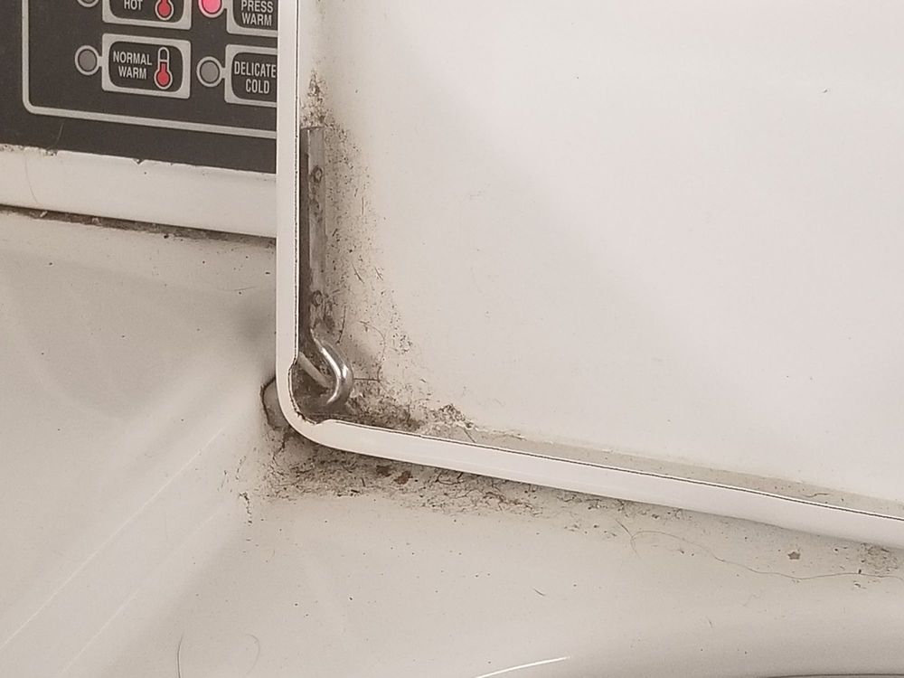 SILVER HEIGHTS COIN LAUNDRY 9316 Blue Lick Rd, Louisville, Kentucky