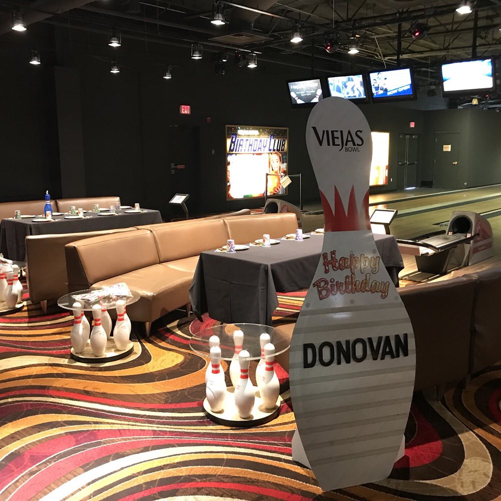 Viejas Bowl - Bowling Near Me - Alpine, California