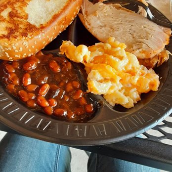 City Barbeque - Mac, cheese, texas toast, meat yummy! - Barbeque Near Me - Decatur, Georgia City Barbeque - Mac, cheese, texas toast, meat yummy! - Barbeque Near Me - Decatur, Georgia