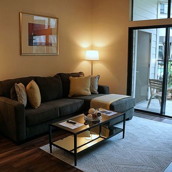 District 28 - Apartments Near Me - Houston, Texas District 28 - Apartments Near Me - Houston, Texas
