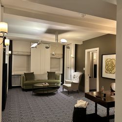 The Carlyle, A Rosewood Hotel