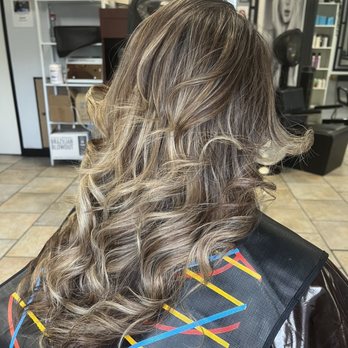 Hair by Vicky - Partial Highlights & haircut - Hair Stylists Near Me - Poway, California Hair by Vicky - Partial Highlights & haircut - Hair Stylists Near Me - Poway, California