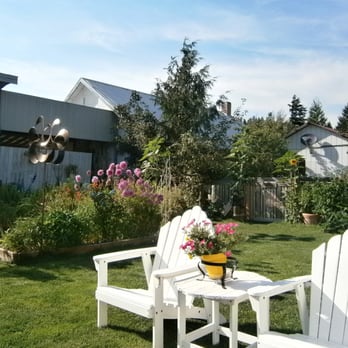 Aster Inn and Antiques - Antiques Near Me - Cle Elum, Washington Aster Inn and Antiques - Antiques Near Me - Cle Elum, Washington