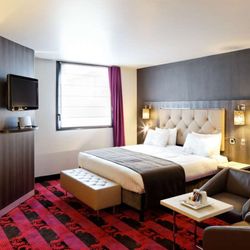 Holiday Inn Paris-Versailles-Bougival - Guest room