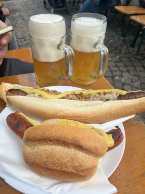 Viktualienmarkt Beergarden by null