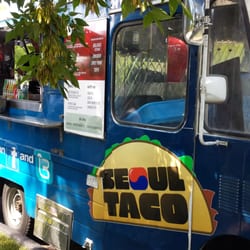 Seoul Taco Food Truck - Order window