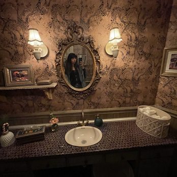 Darvish Kitchen - Cute bathroom - Persian/Iranian Near Me - Washington, DC, District of Columbia Darvish Kitchen - Cute bathroom - Persian/Iranian Near Me - Washington, DC, District of Columbia