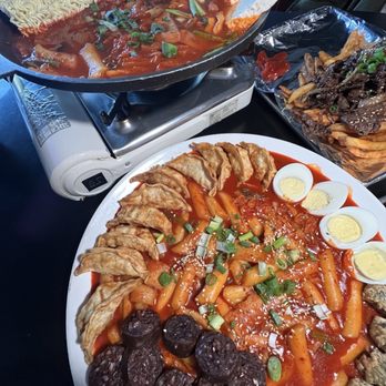 Chon Dak - Army stew, rice cake, Korean pork sausage, Deep Fried Seaweed Roll & Fried Dumpling, bulgogi fries - Bars Near Me - Gardena, California Chon Dak - Army stew, rice cake, Korean pork sausage, Deep Fried Seaweed Roll & Fried Dumpling, bulgogi fries - Bars Near Me - Gardena, California